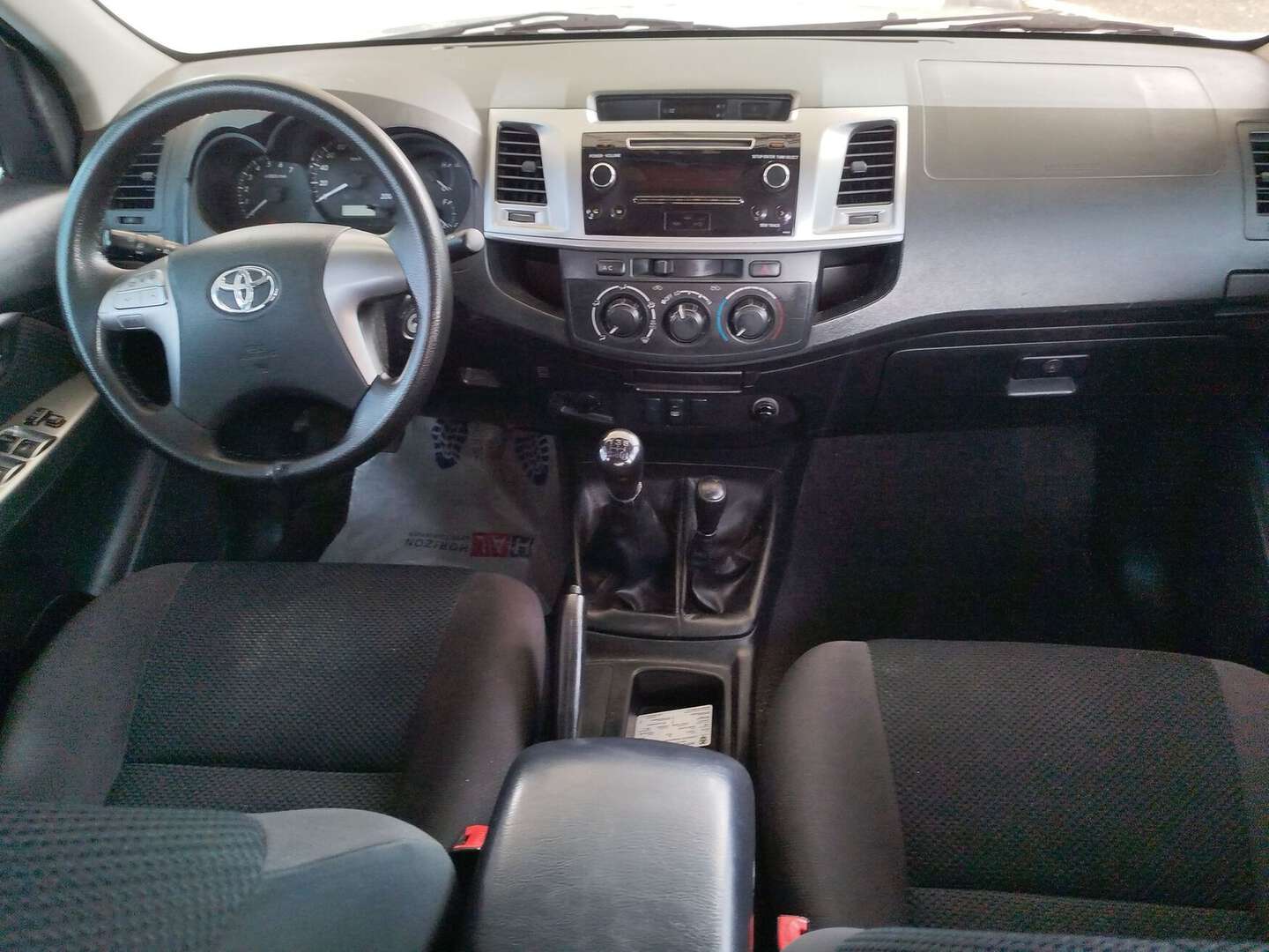 Toyota - Hilux - 2016