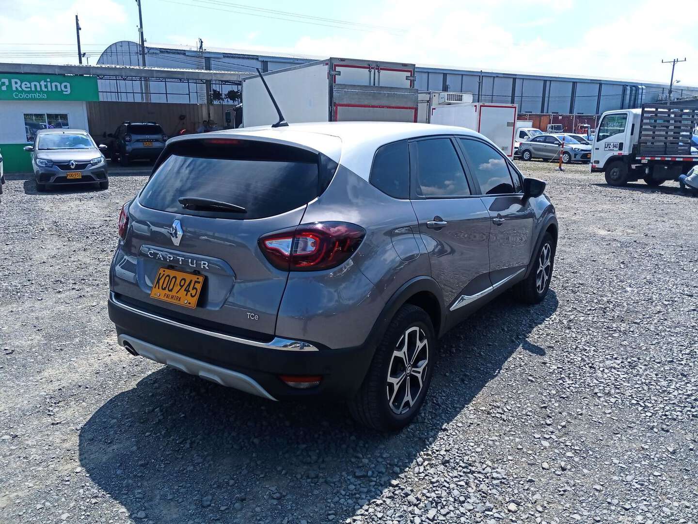 Renault - Captur - 2023