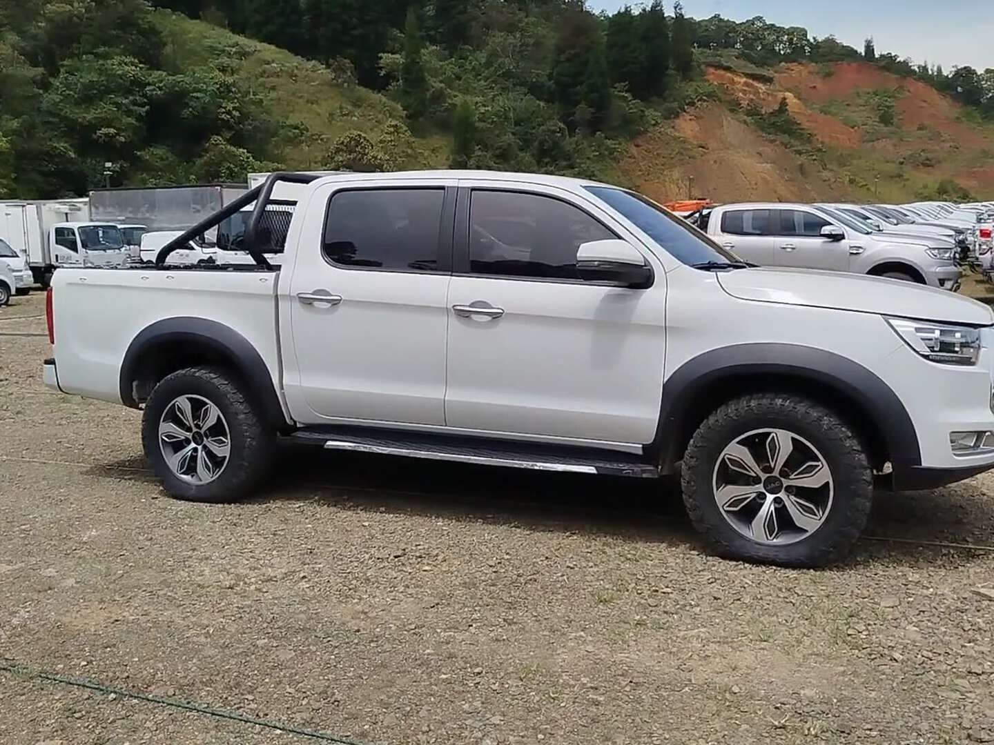 Jac - JT8 - 2023