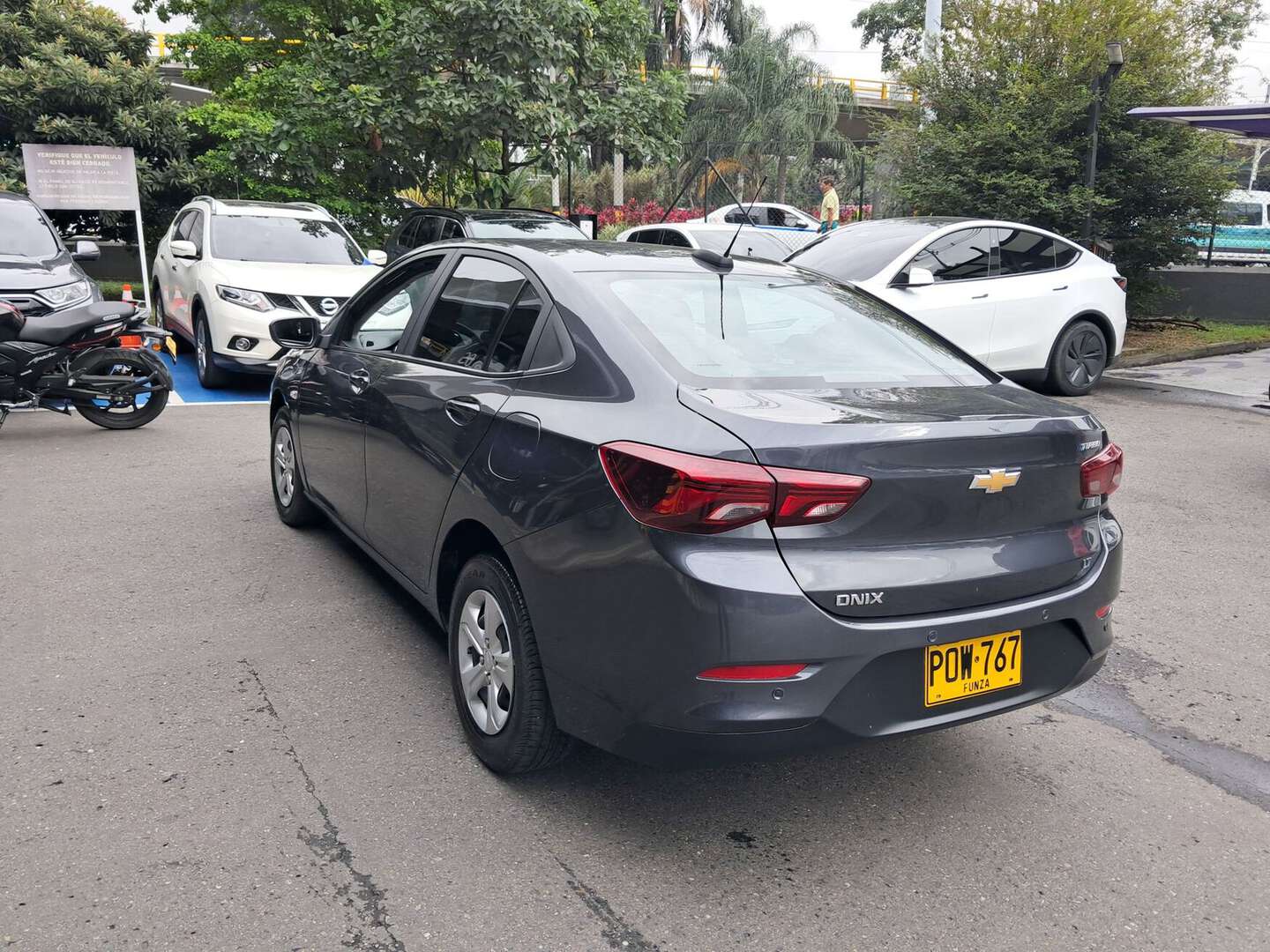 Chevrolet - Onix - 2025
