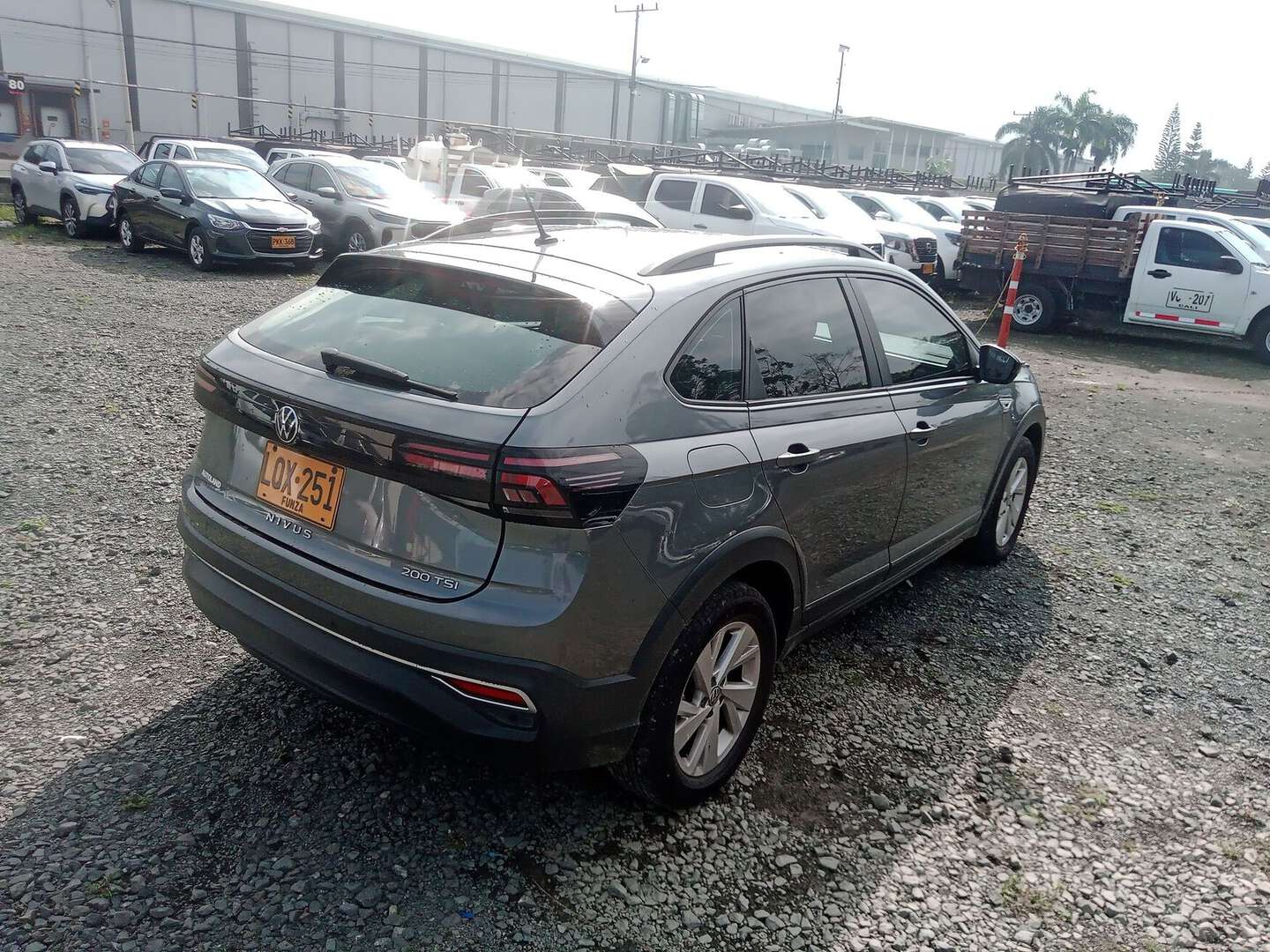 Volkswagen - Nivus - 2023