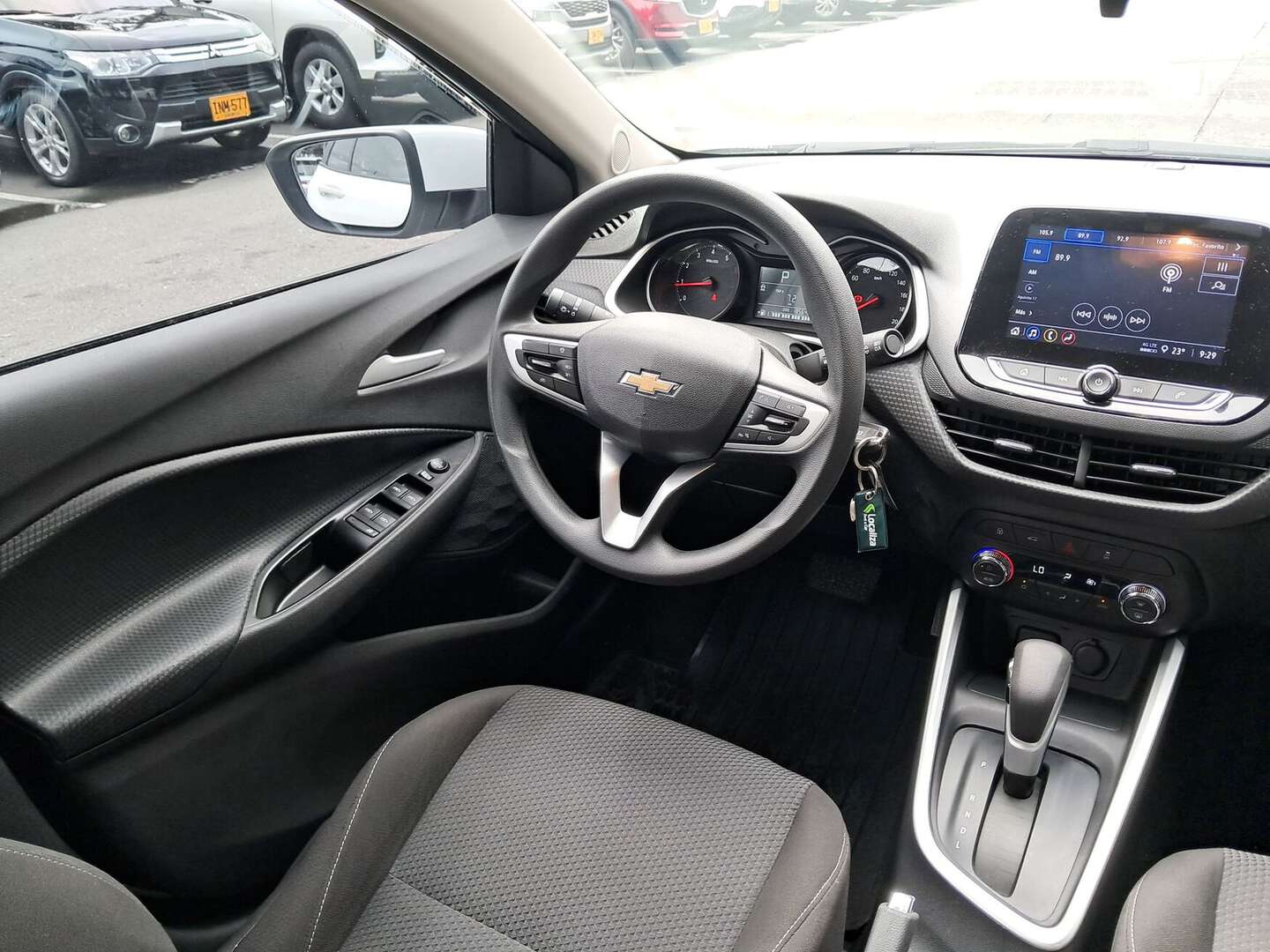 Chevrolet - Onix - 2025