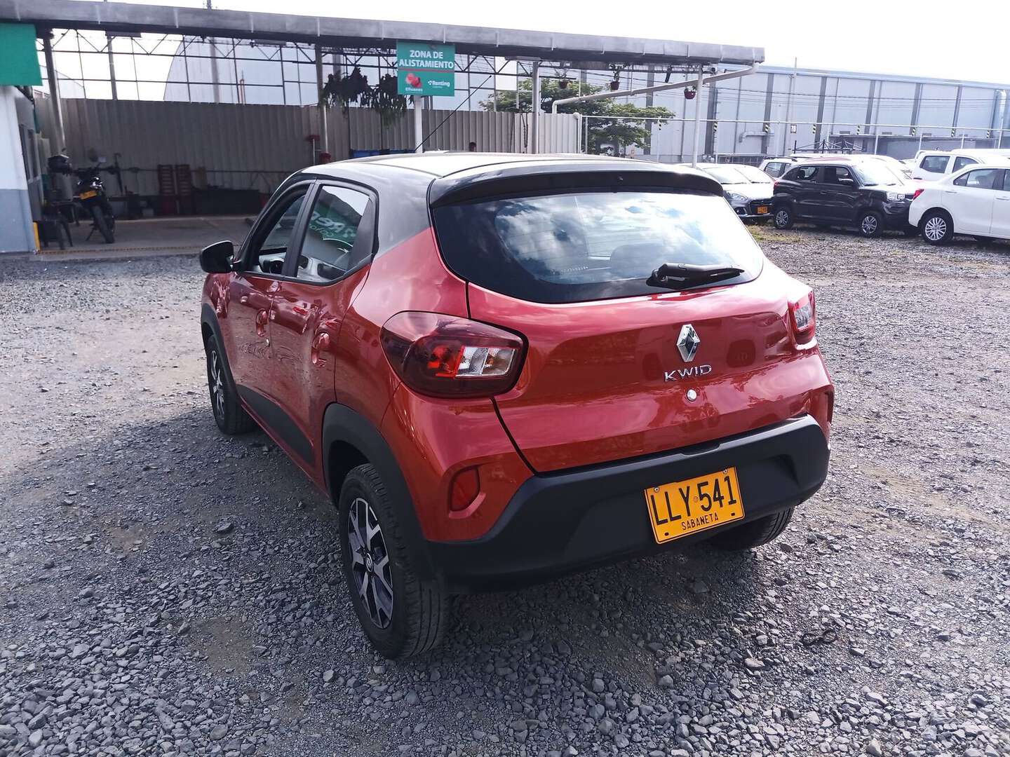 Renault - Kwid - 2023