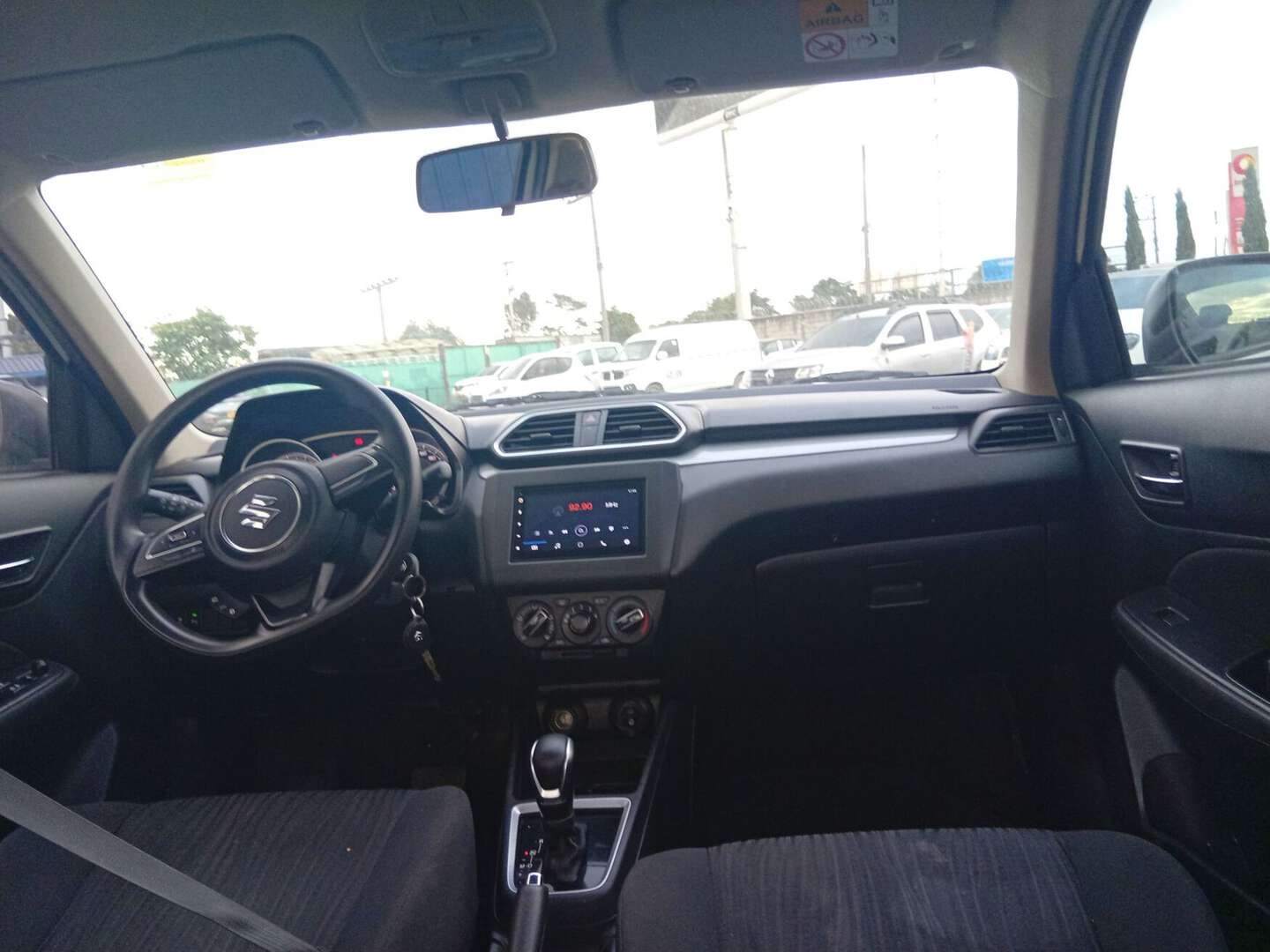 Suzuki - Swift - 2023