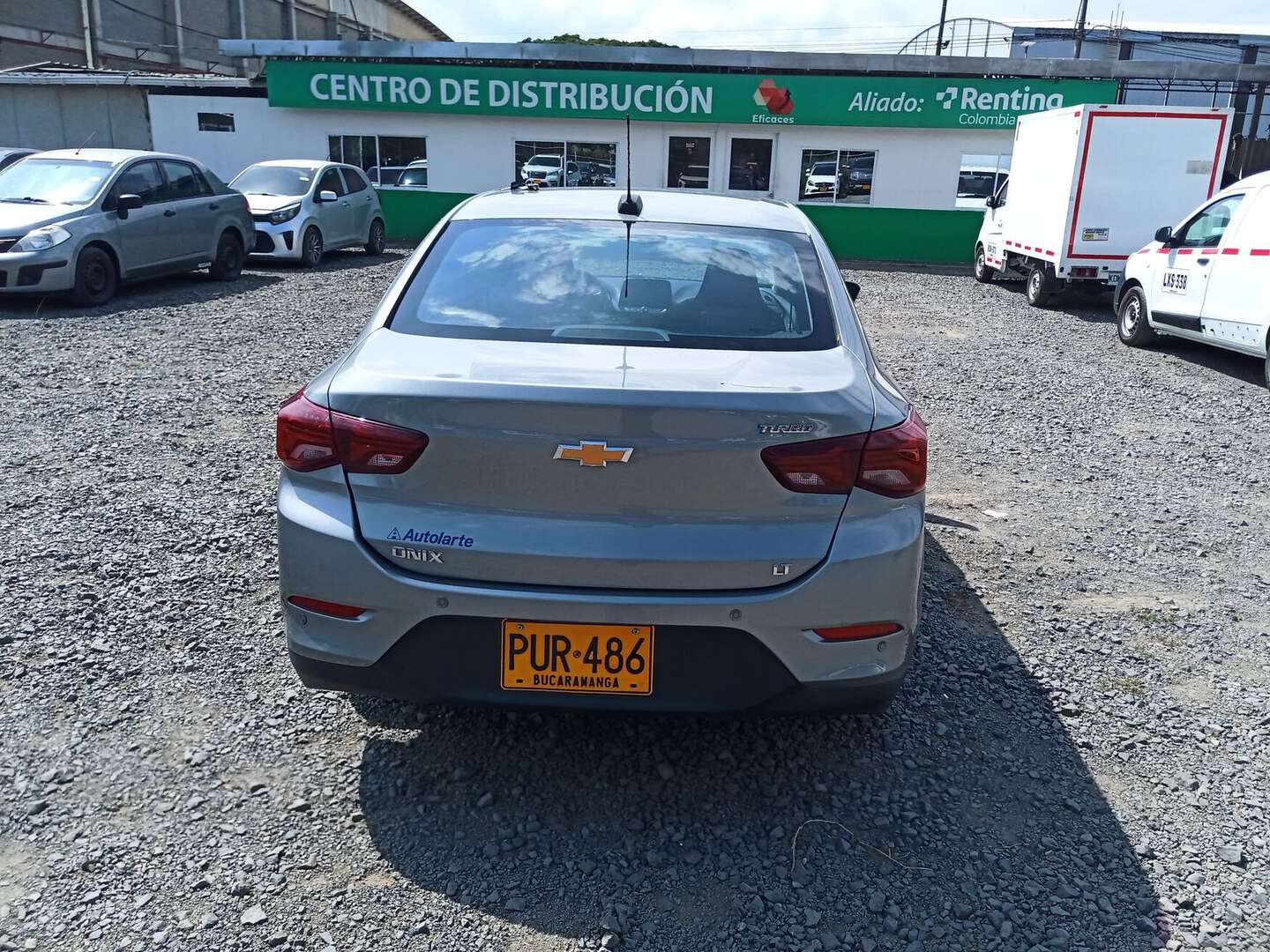 Chevrolet - Onix - 2025