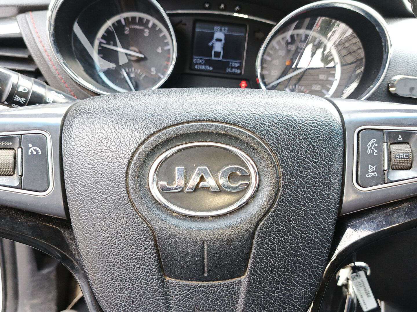 Jac - JT8 - 2023