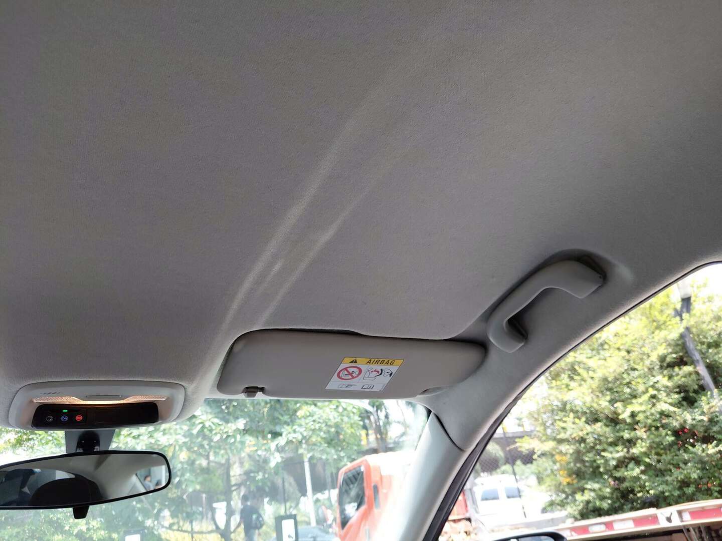 Chevrolet - Onix - 2025