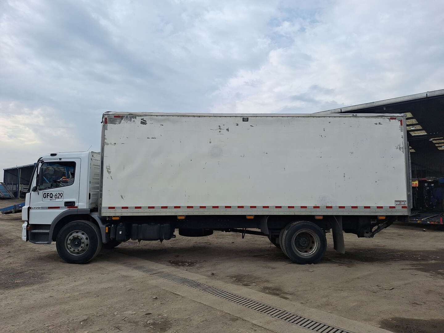 Mercedes Benz - Atego - 2020