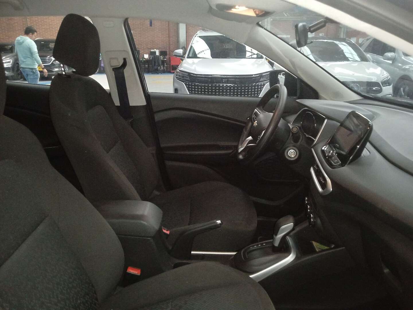 Chevrolet - Tracker - 2025