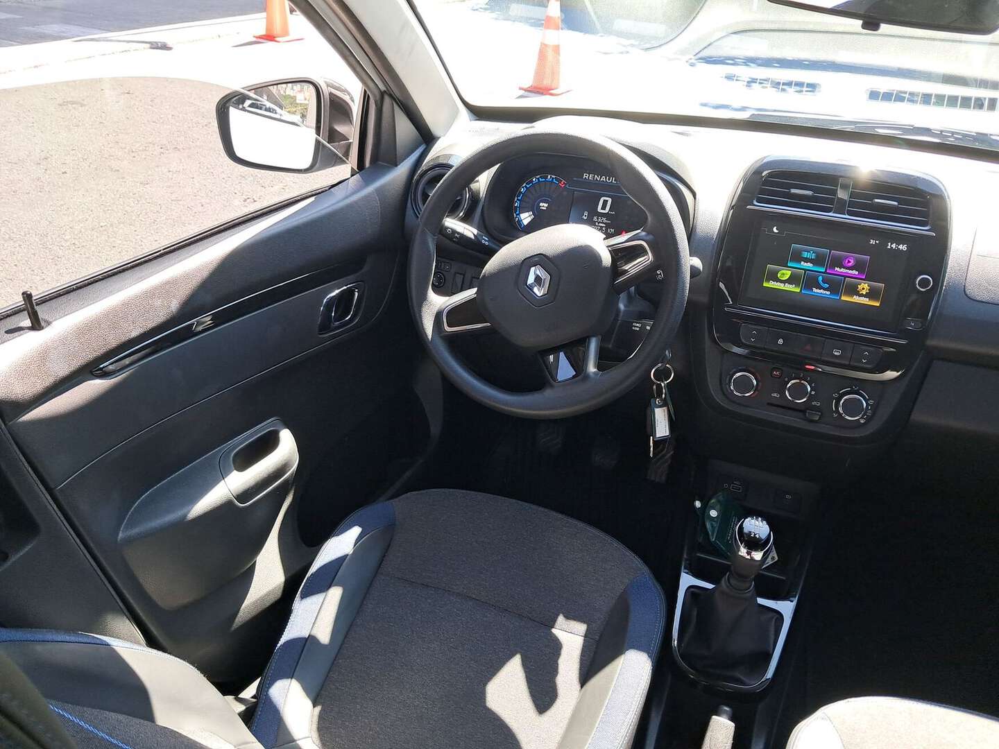 Renault - Kwid - 2026