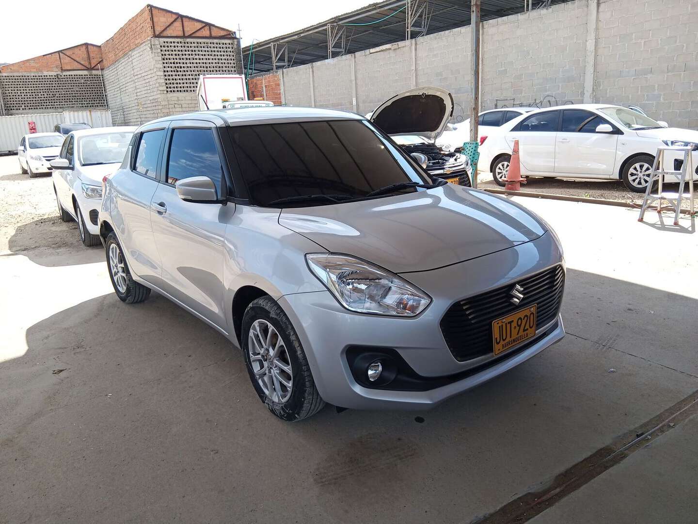 Suzuki - Swift - 2021