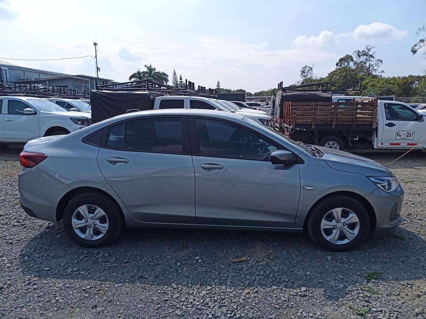 Chevrolet - Onix - 2025