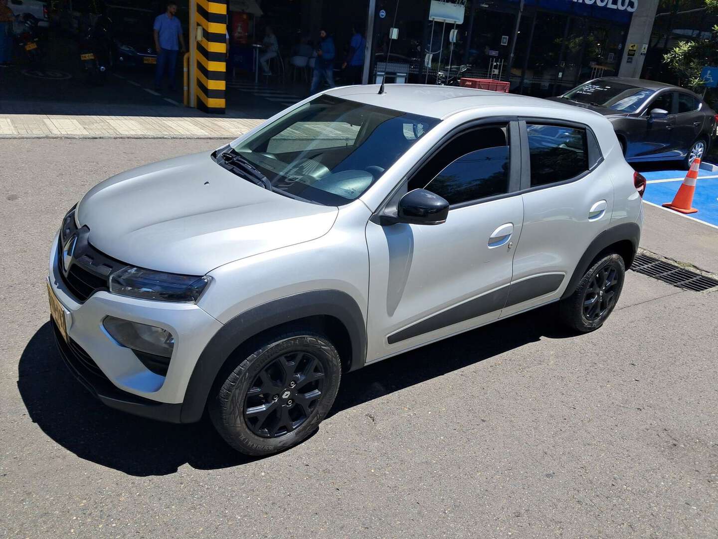 Renault - Kwid - 2026