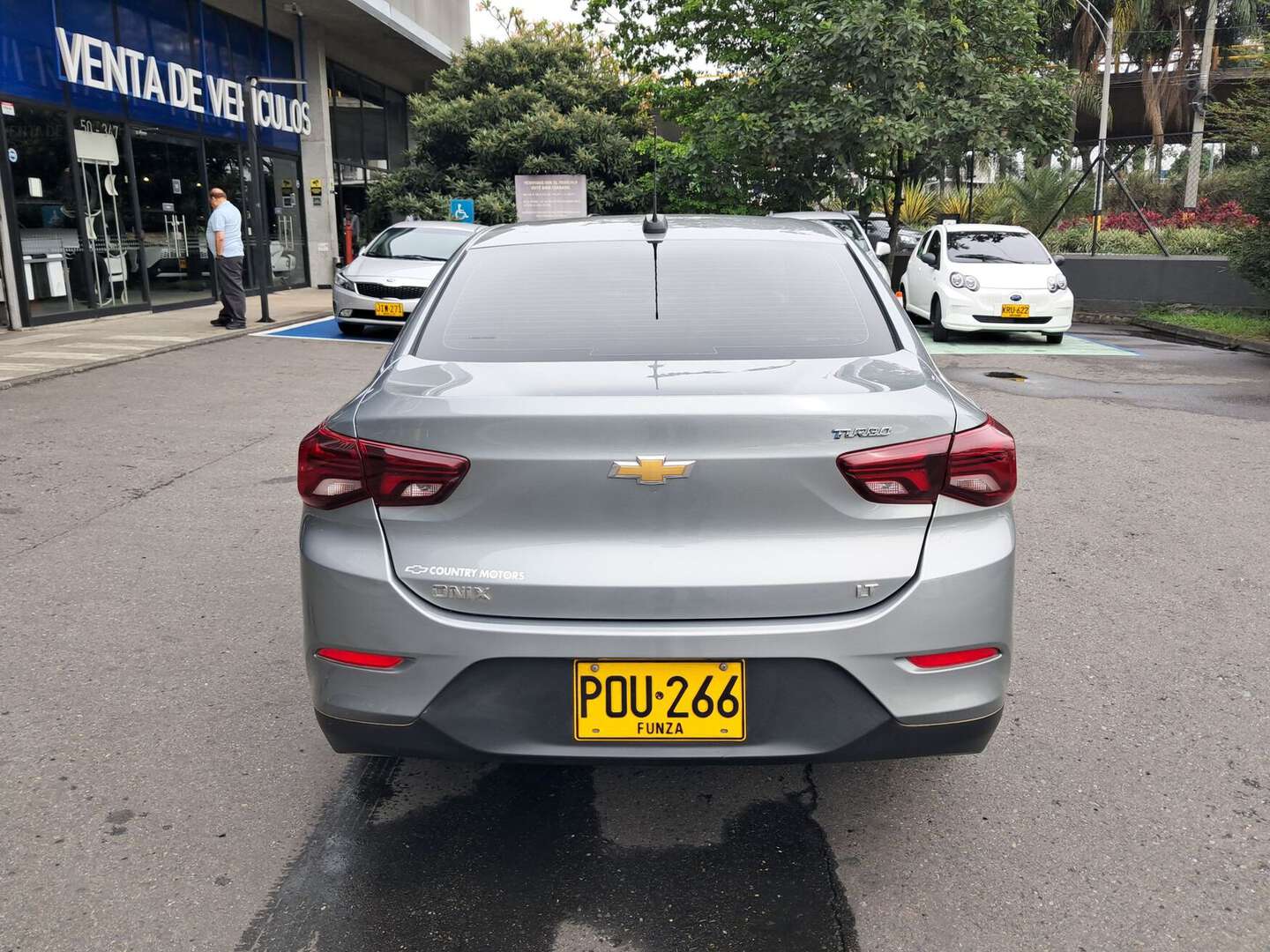 Chevrolet - Onix - 2025
