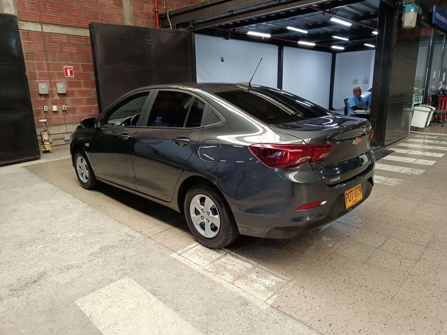 Chevrolet - Onix - 2025
