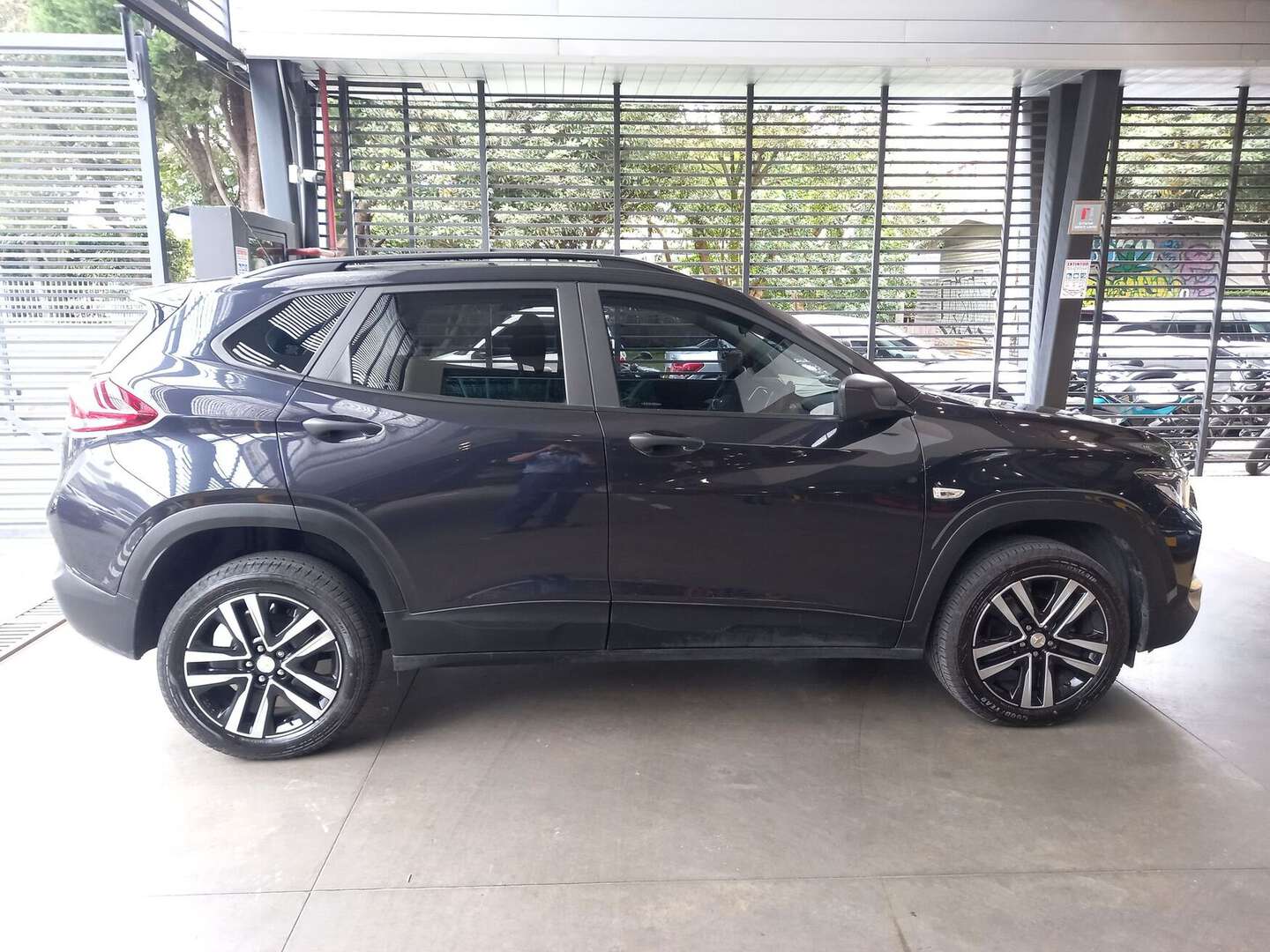 Chevrolet - Tracker - 2025