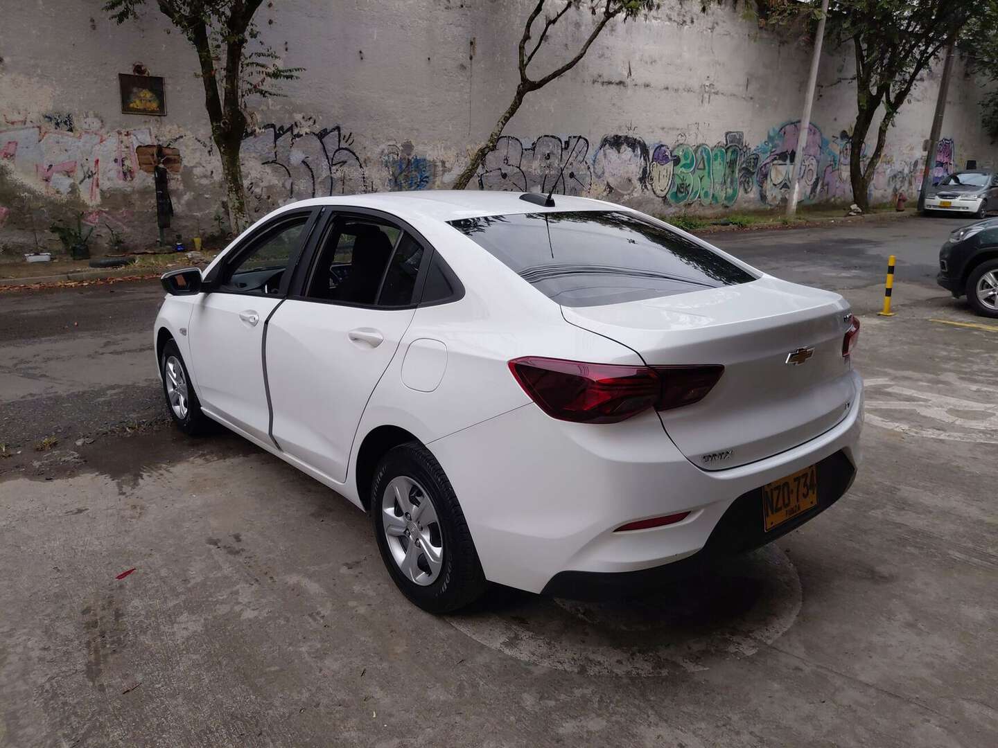Chevrolet - Onix - 2025