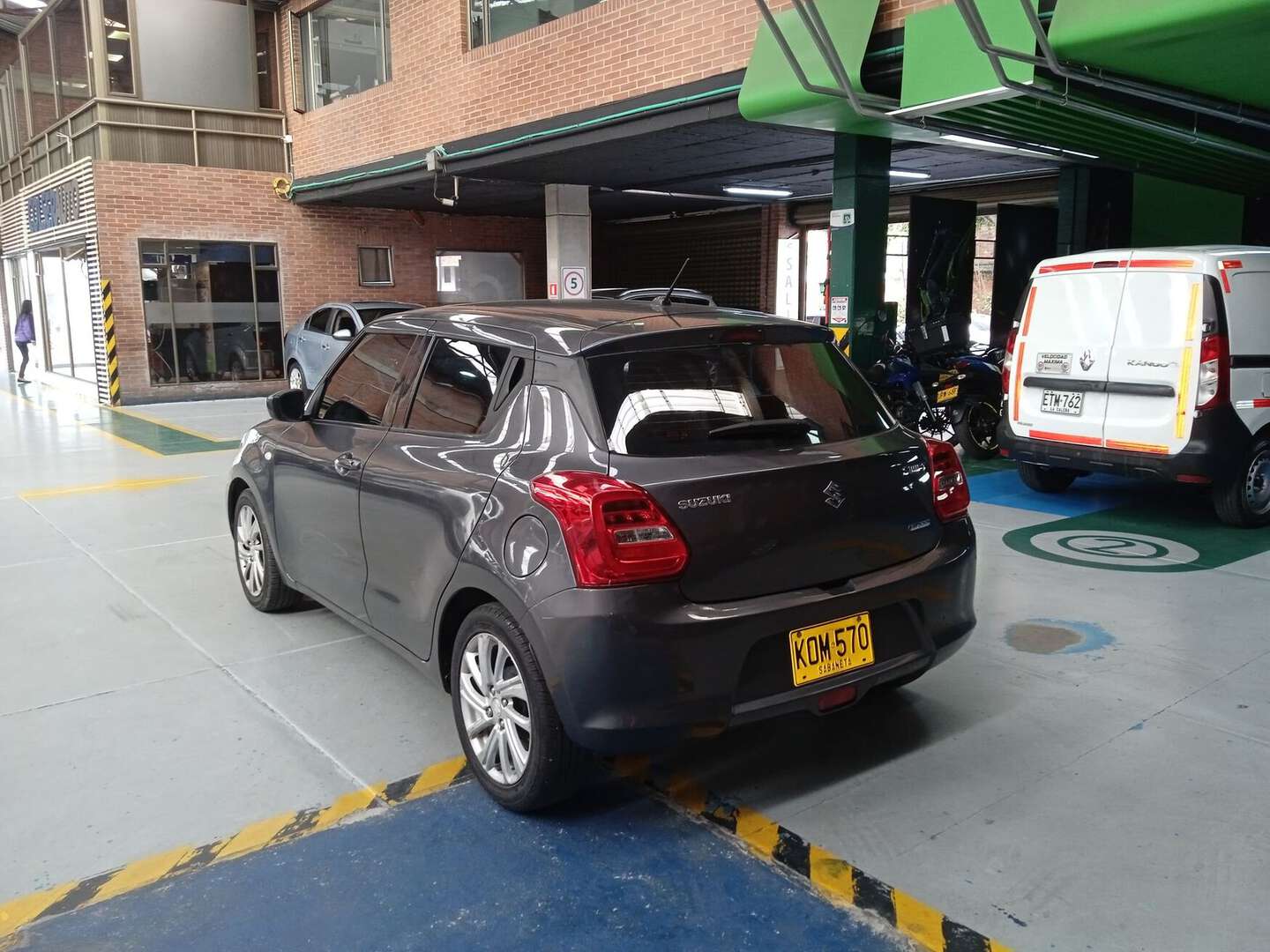 Suzuki - Swift - 2022