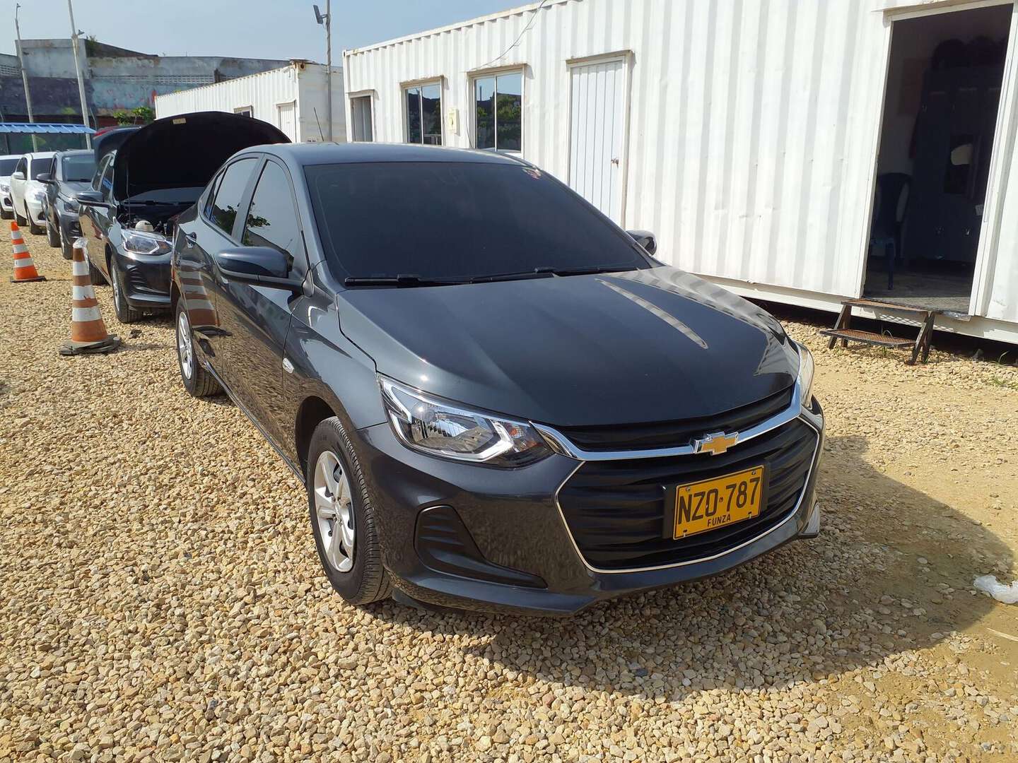 Chevrolet - Onix - 2025