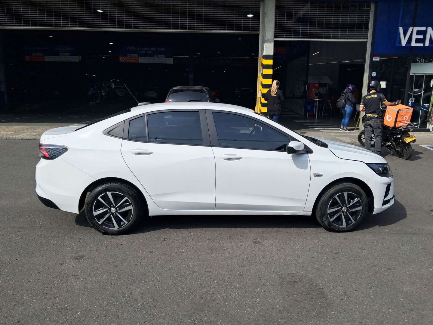 Chevrolet - Onix - 2026