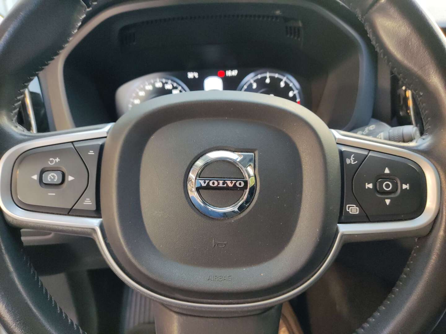 Volvo - XC60 - 2021