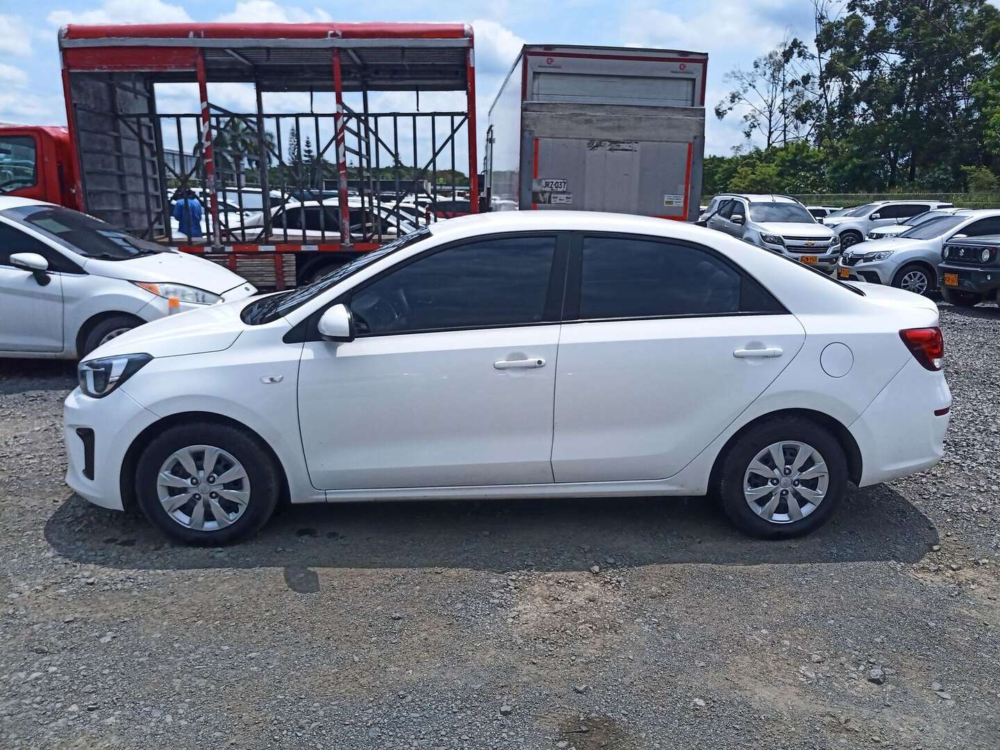 Kia - Soluto - 2025