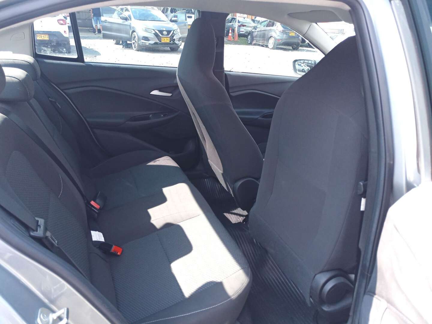 Chevrolet - Onix - 2025