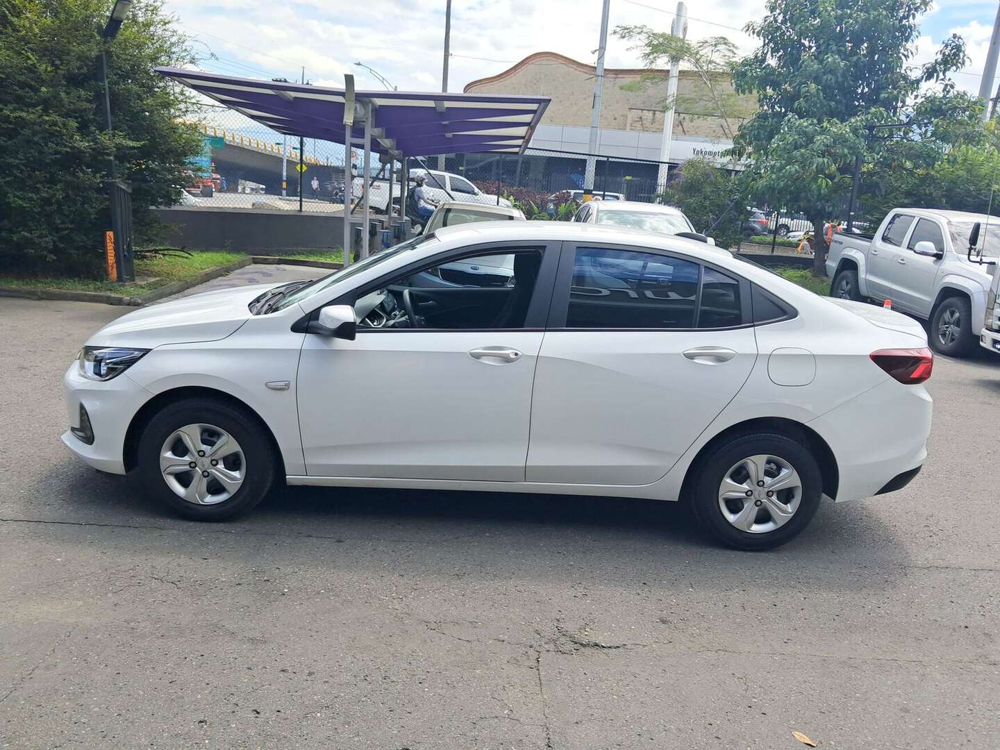 Chevrolet - Onix - 2025