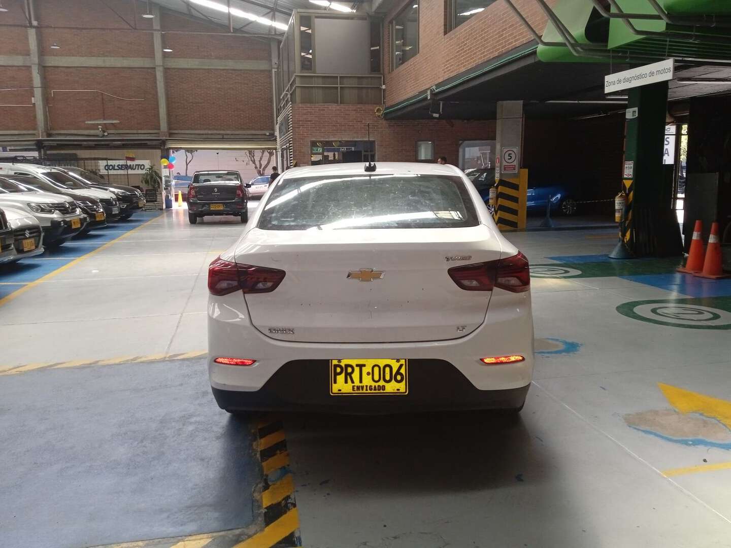 Chevrolet - Onix - 2025