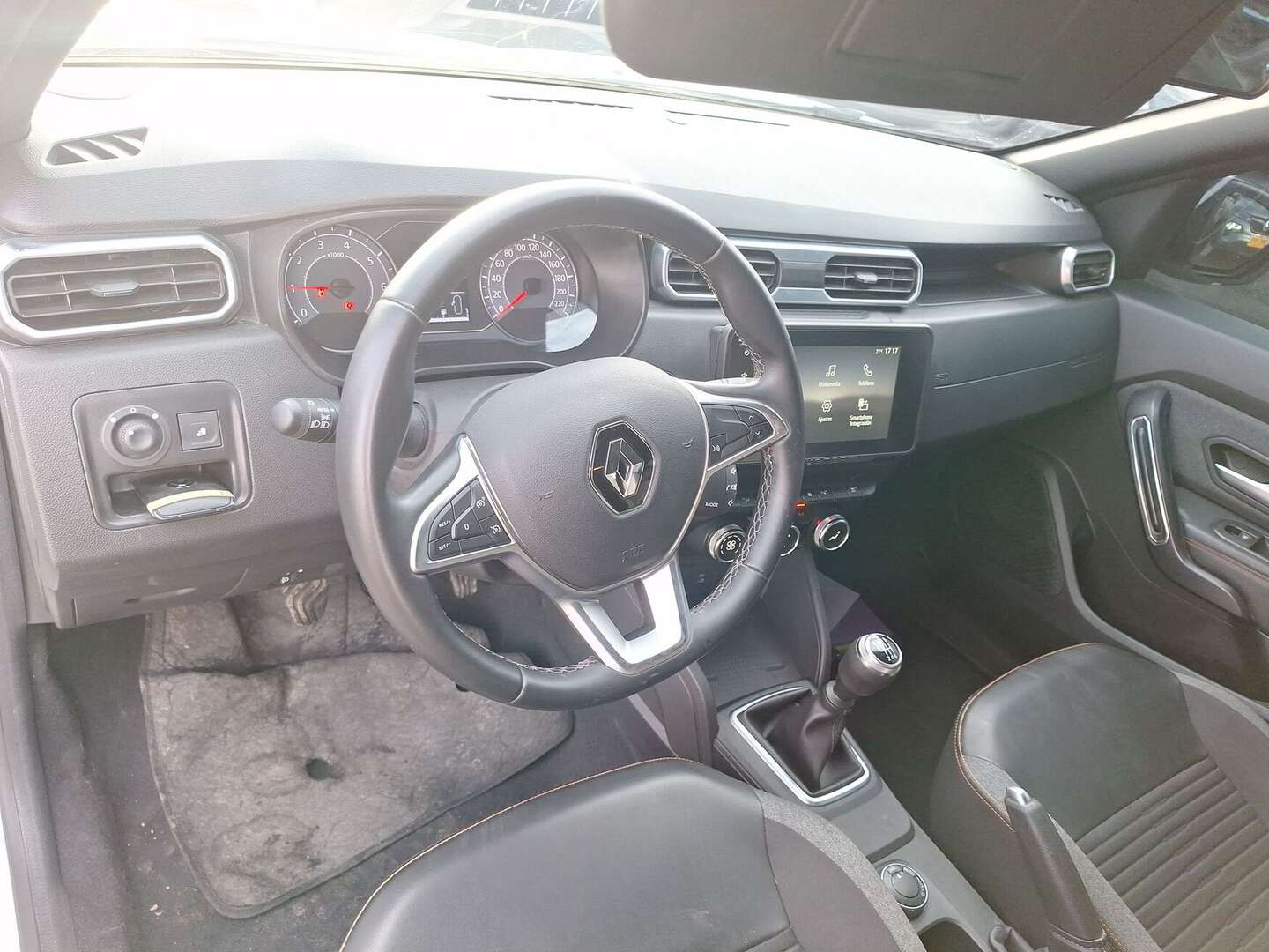 Renault - Duster - 2026