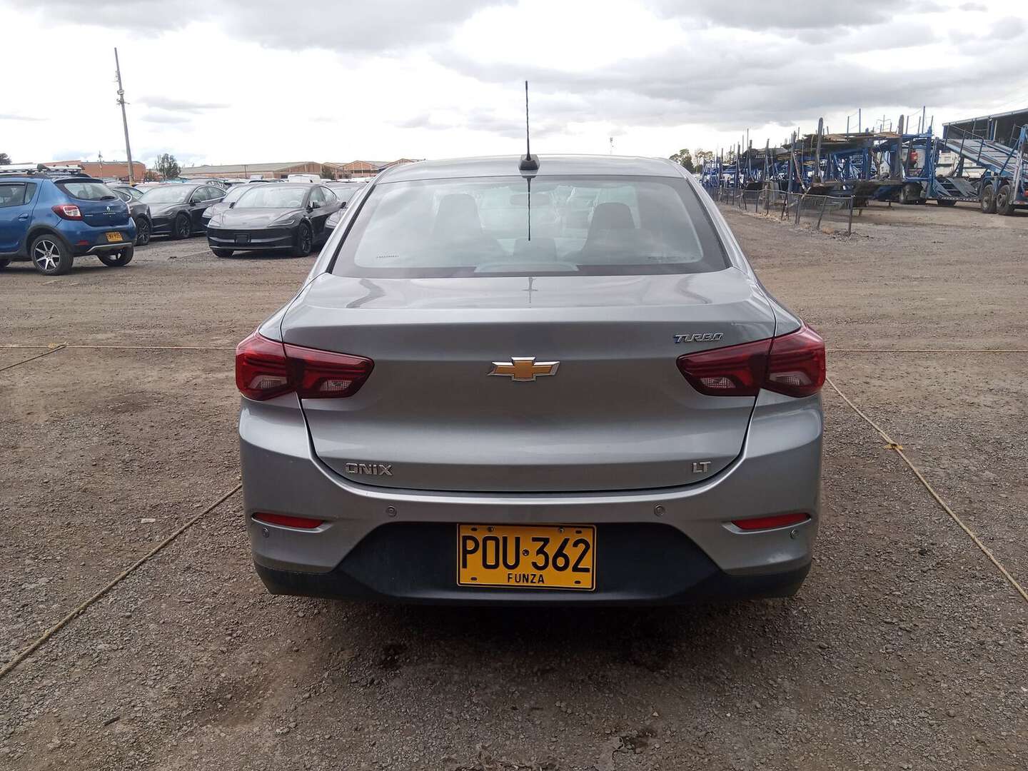 Chevrolet - Onix - 2025