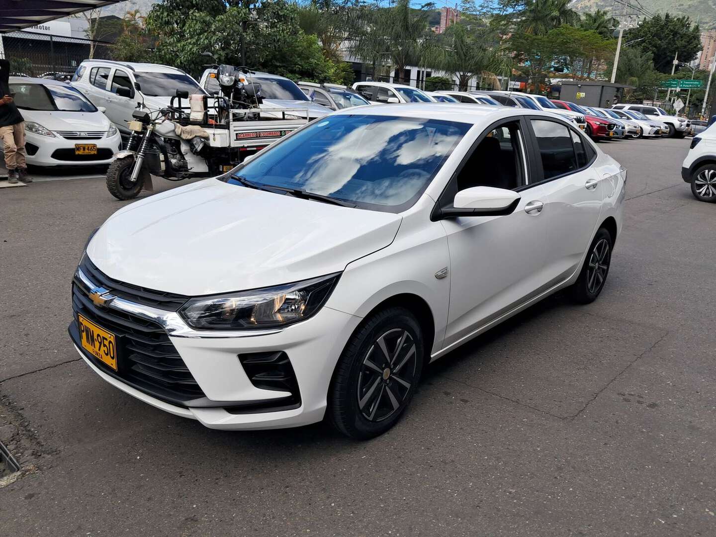Chevrolet - Onix - 2026