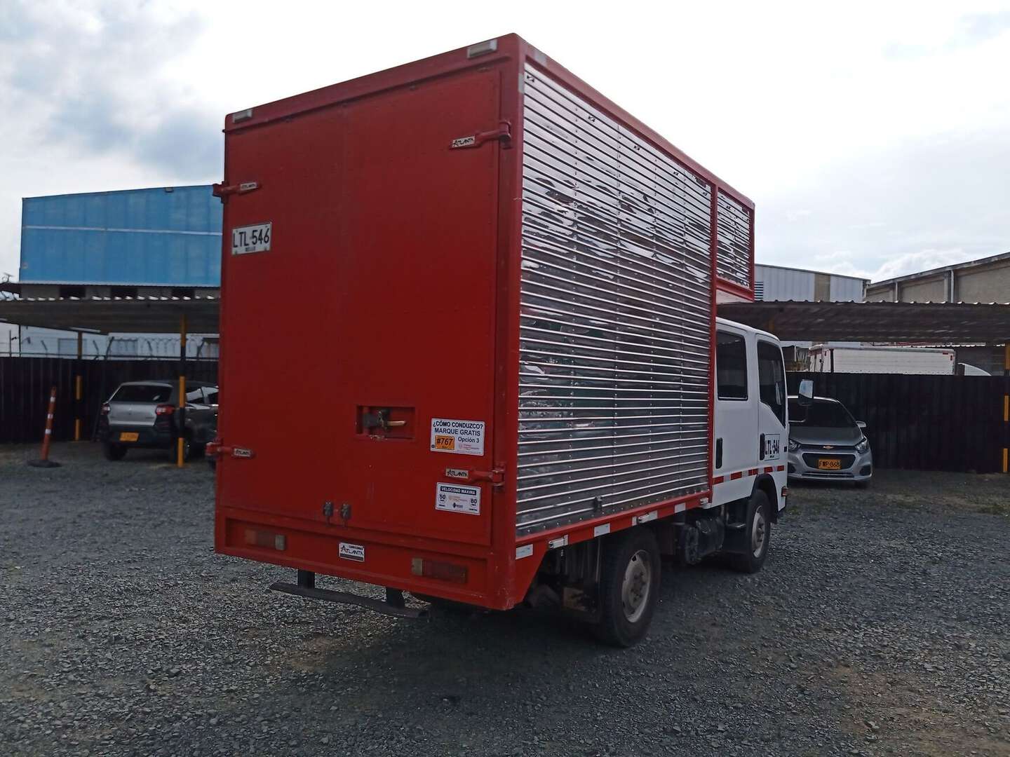 Chevrolet - NHR Doble - 2023