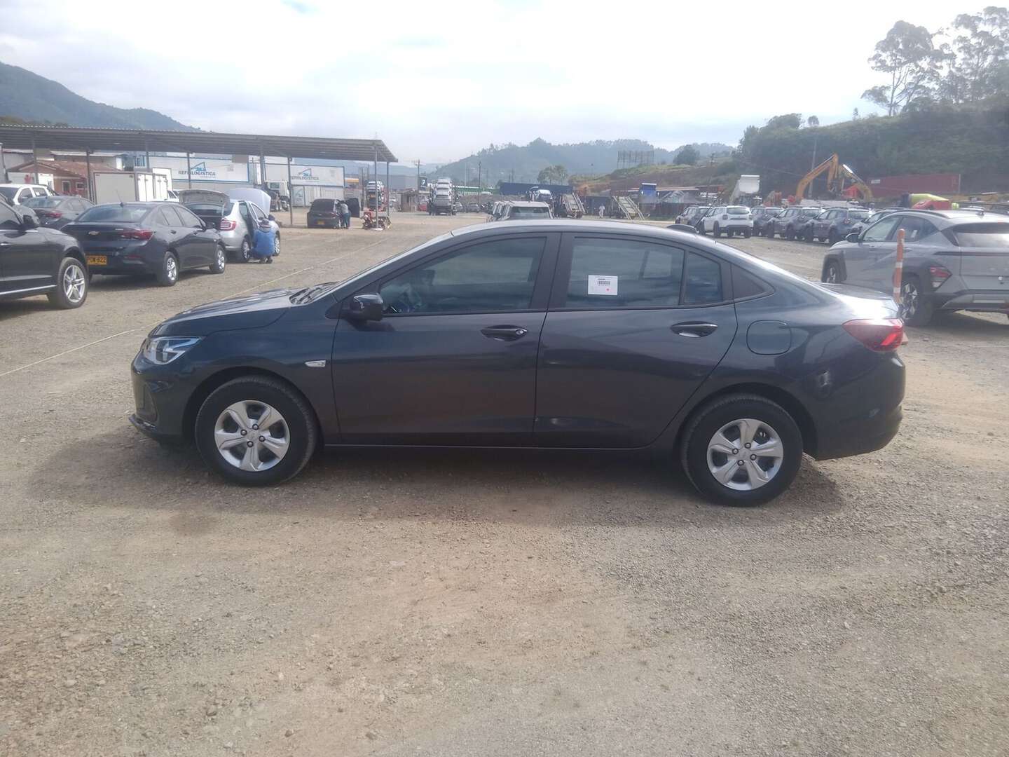 Chevrolet - Onix - 2025