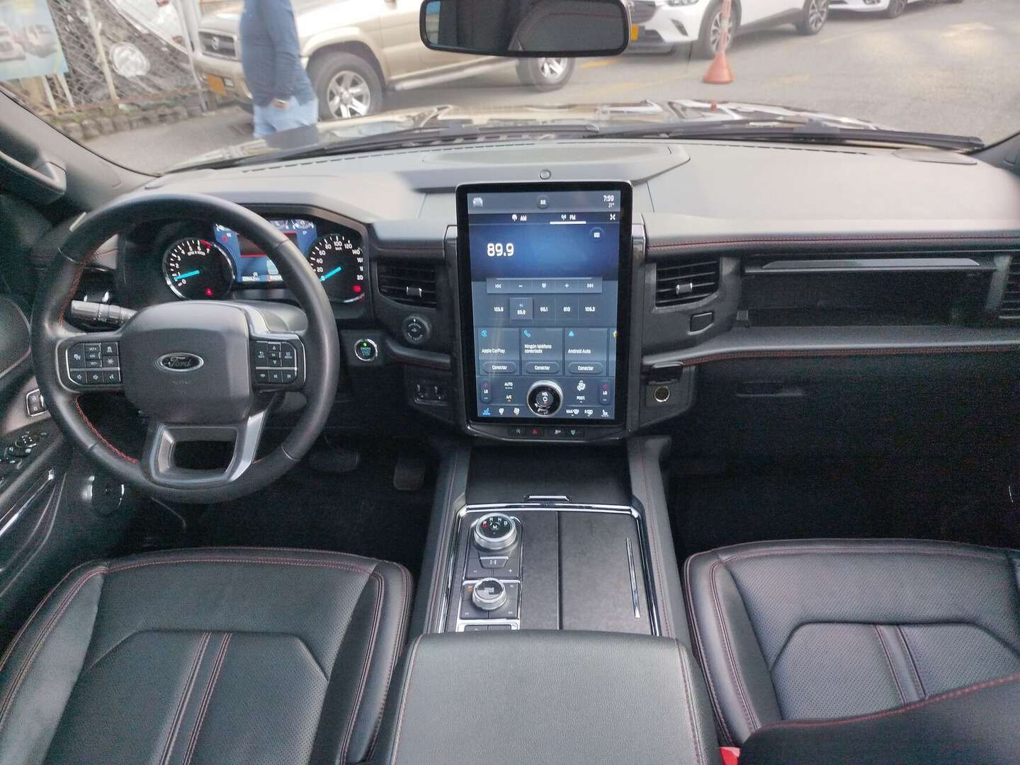 Ford - Expedition - 2023