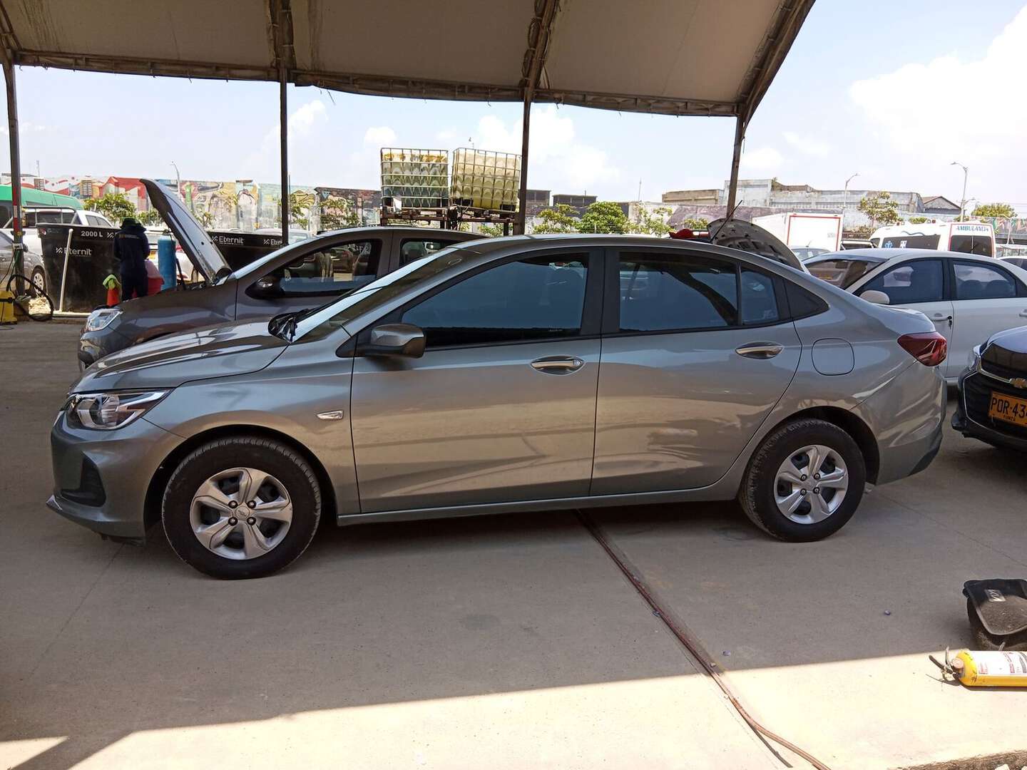 Chevrolet - Onix - 2025