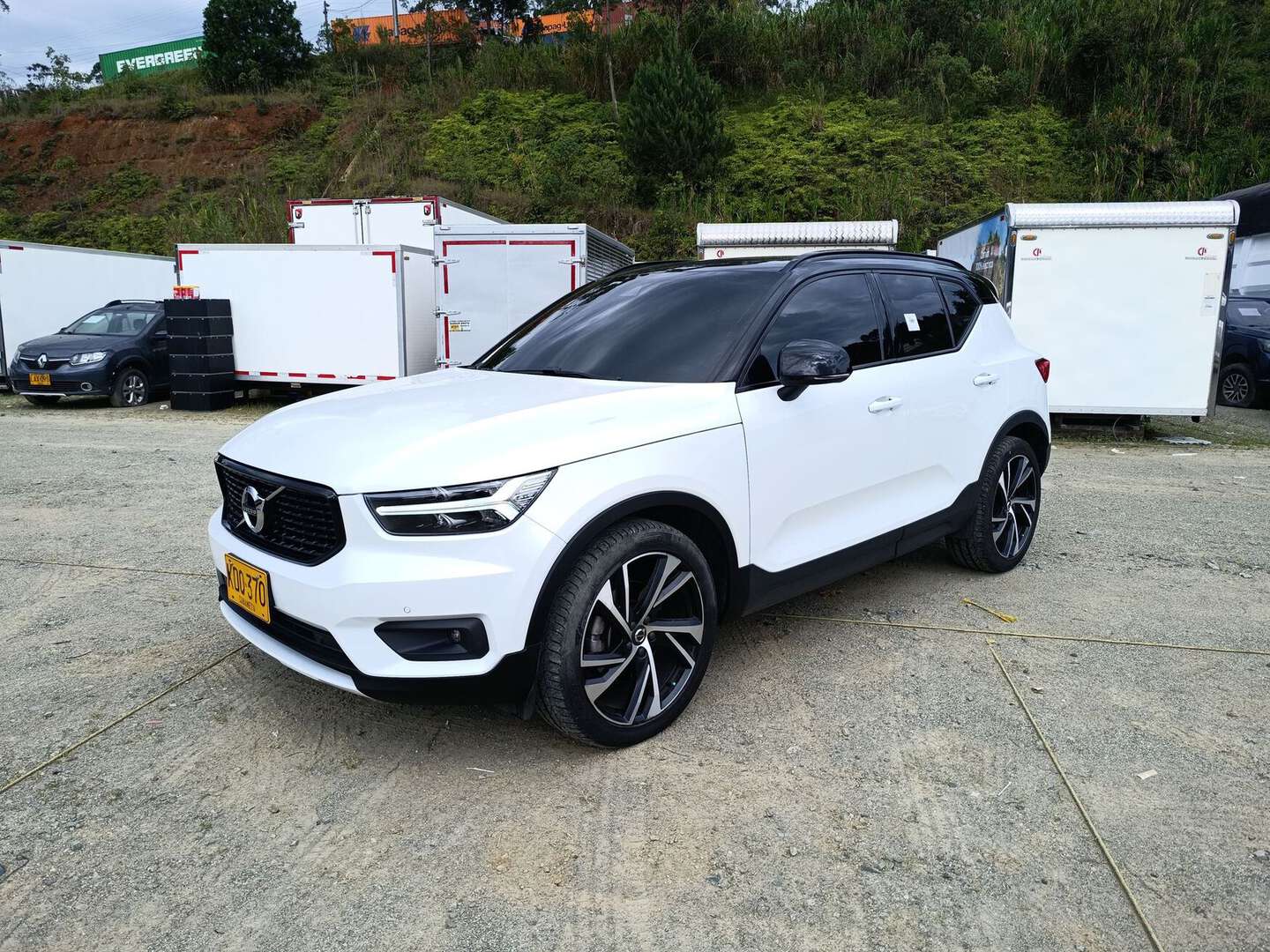 Volvo - XC40 - 2022