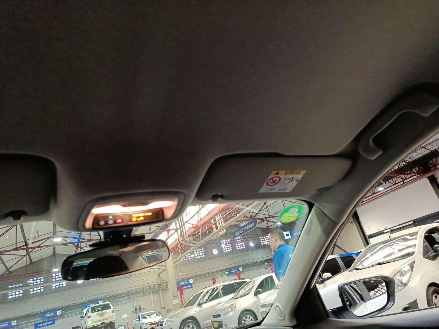 Chevrolet - Onix - 2025