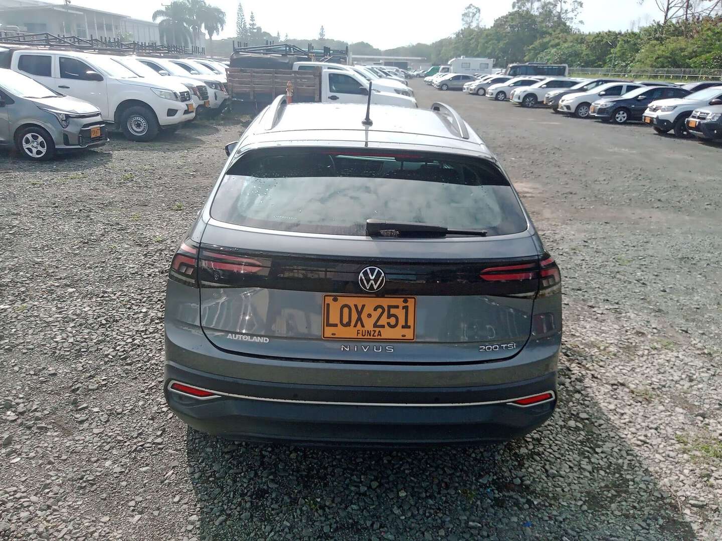 Volkswagen - Nivus - 2023