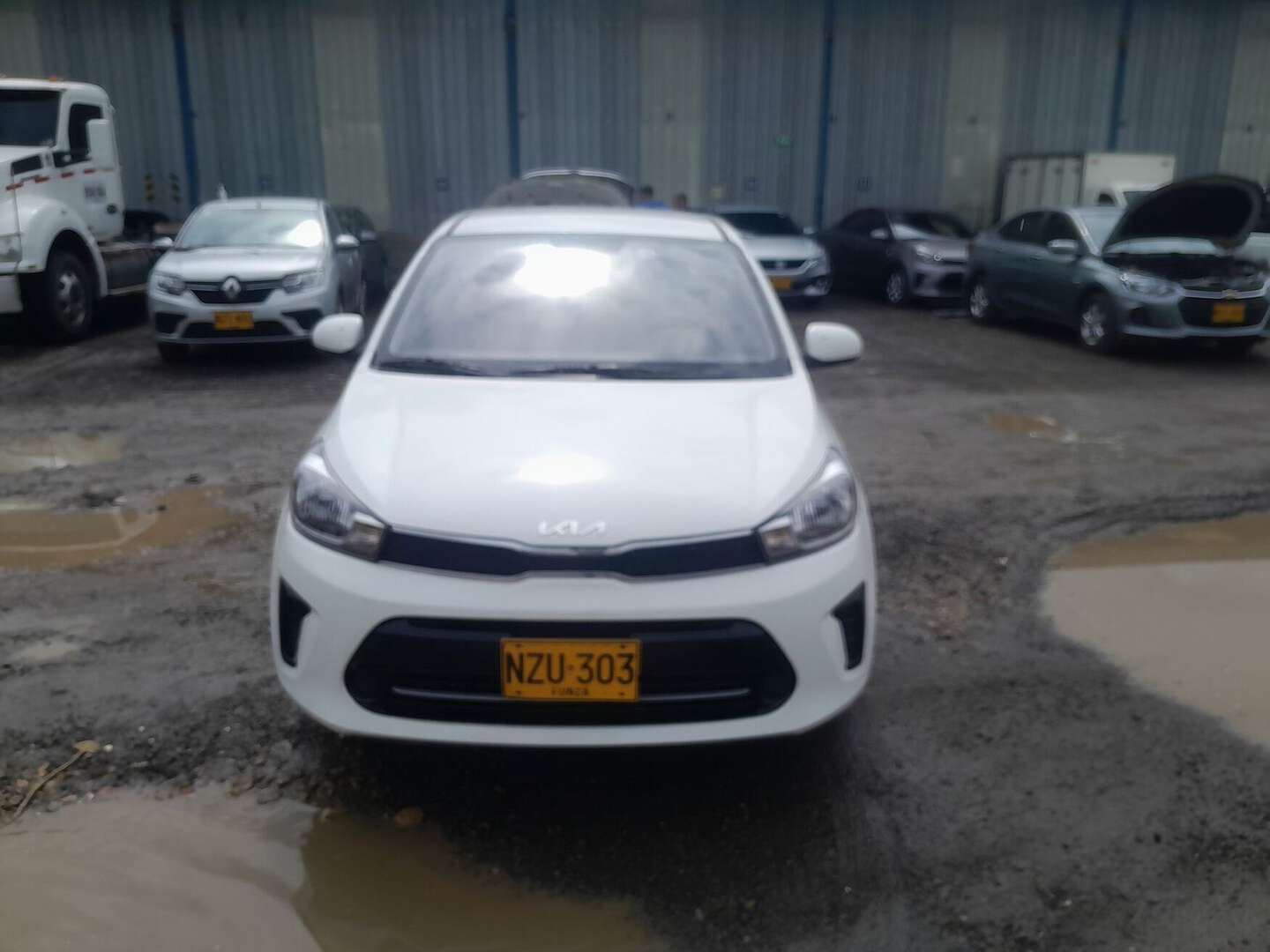 Kia - Soluto - 2025