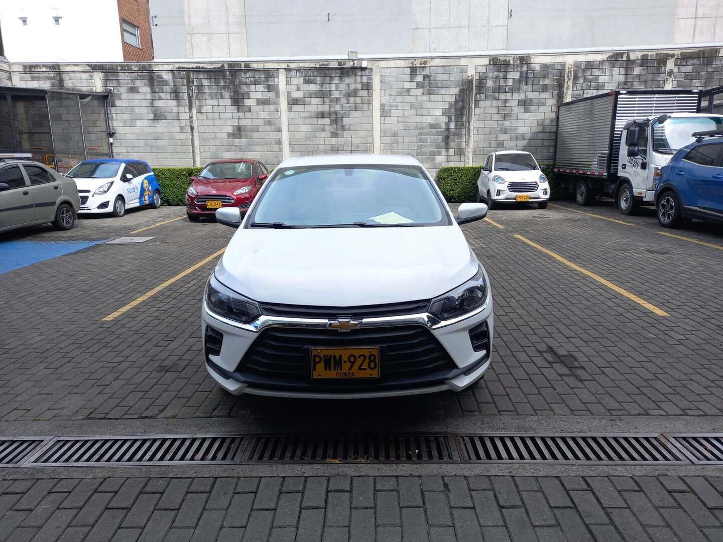 Chevrolet - Onix - 2026