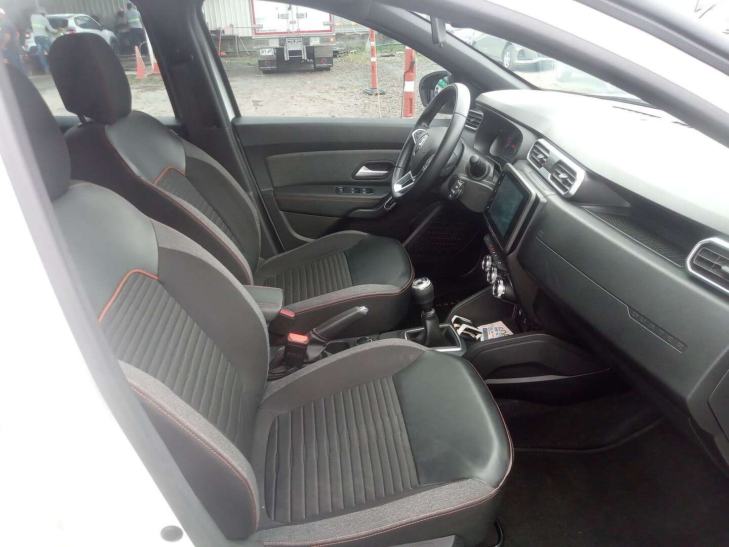 Renault - Duster - 2026