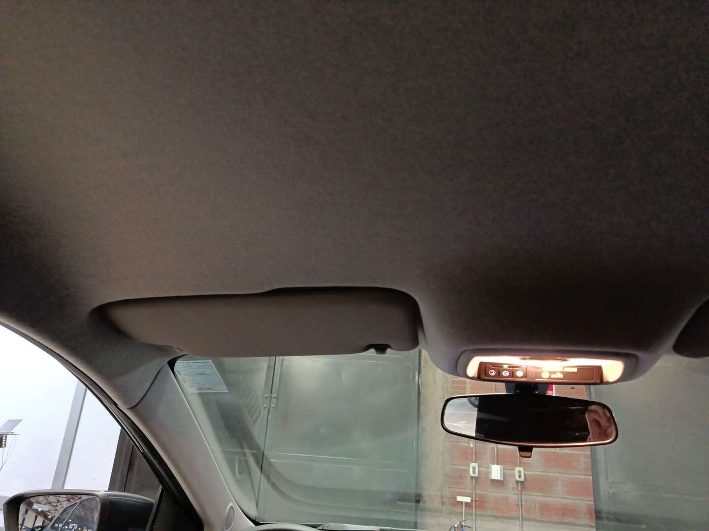 Chevrolet - Onix - 2025