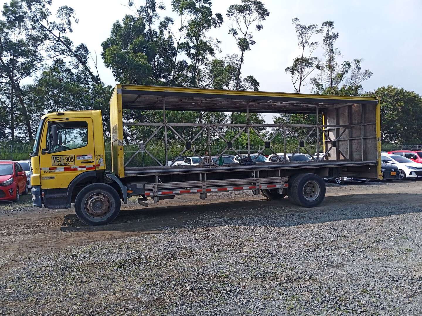 Mercedes Benz - Atego - 2007