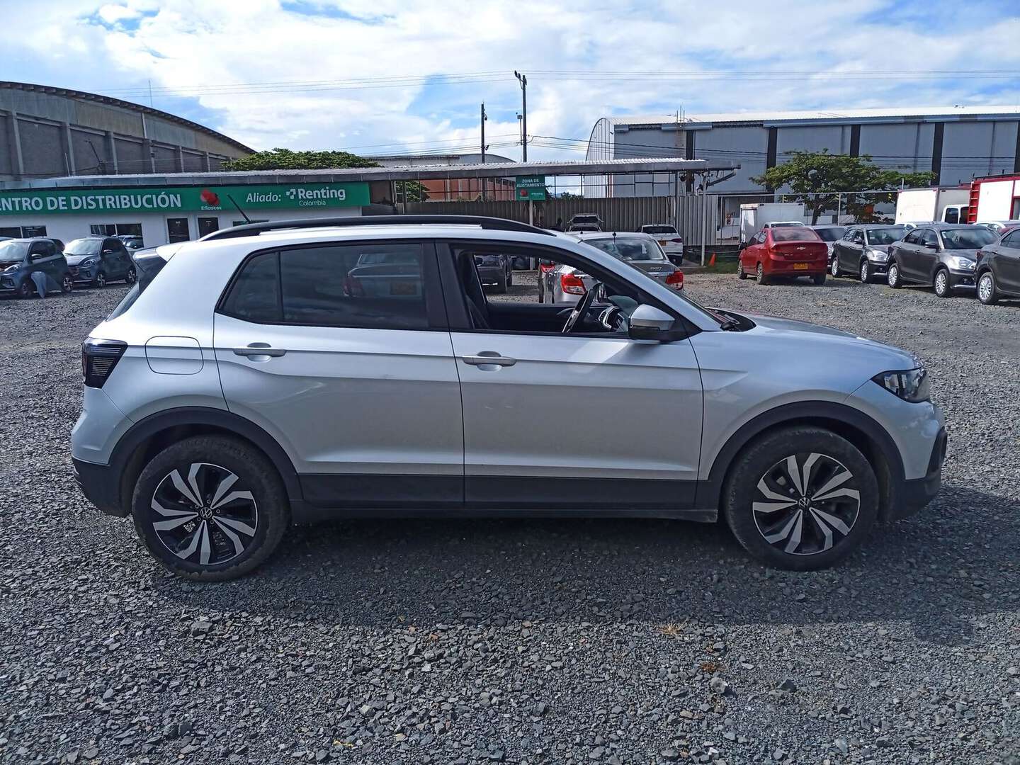 Volkswagen - T-Cross - 2022