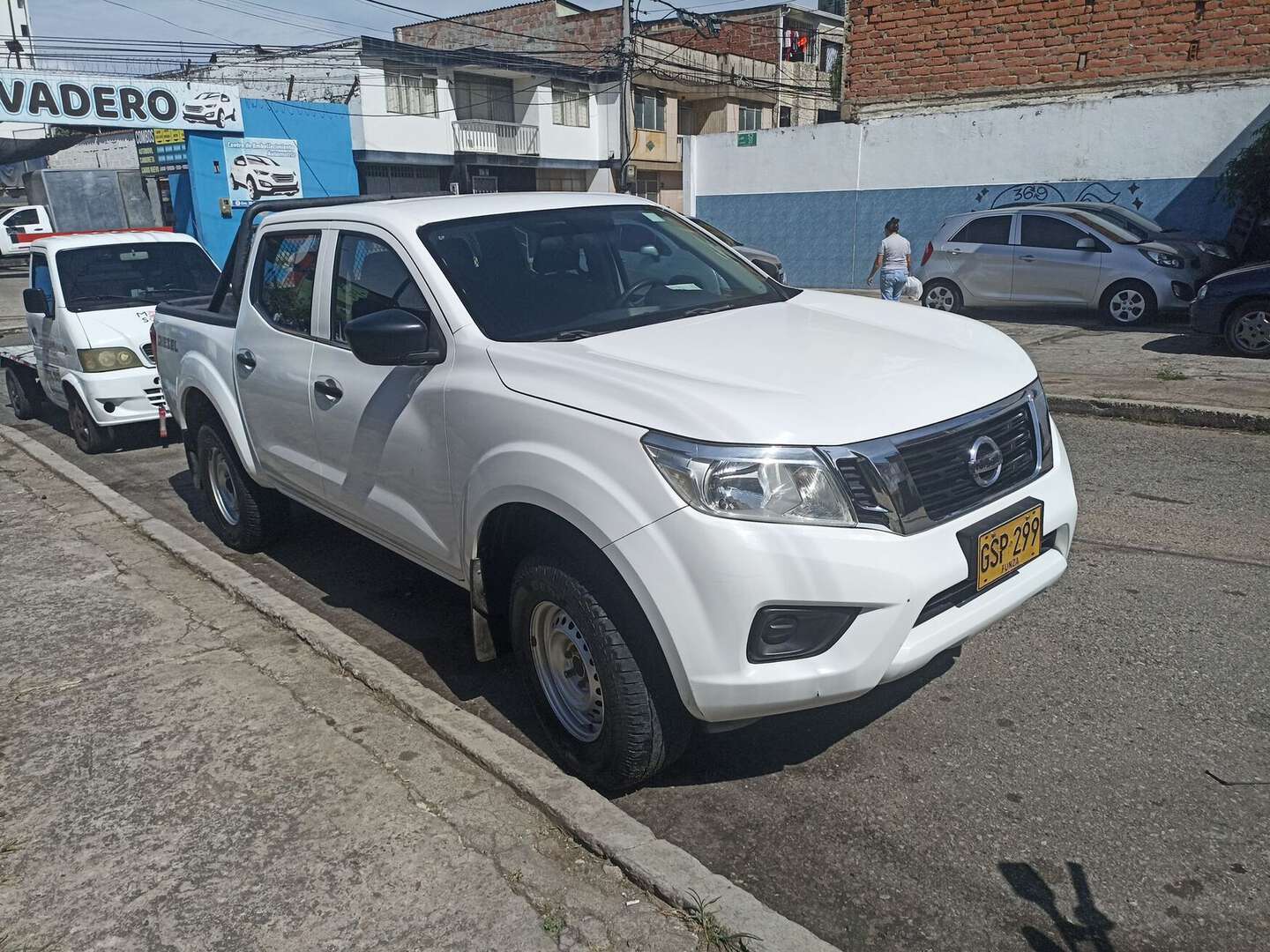 Nissan - Frontier - 2020