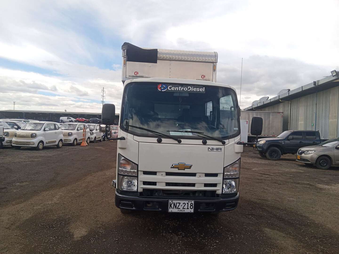 Chevrolet - NHR Doble - 2022