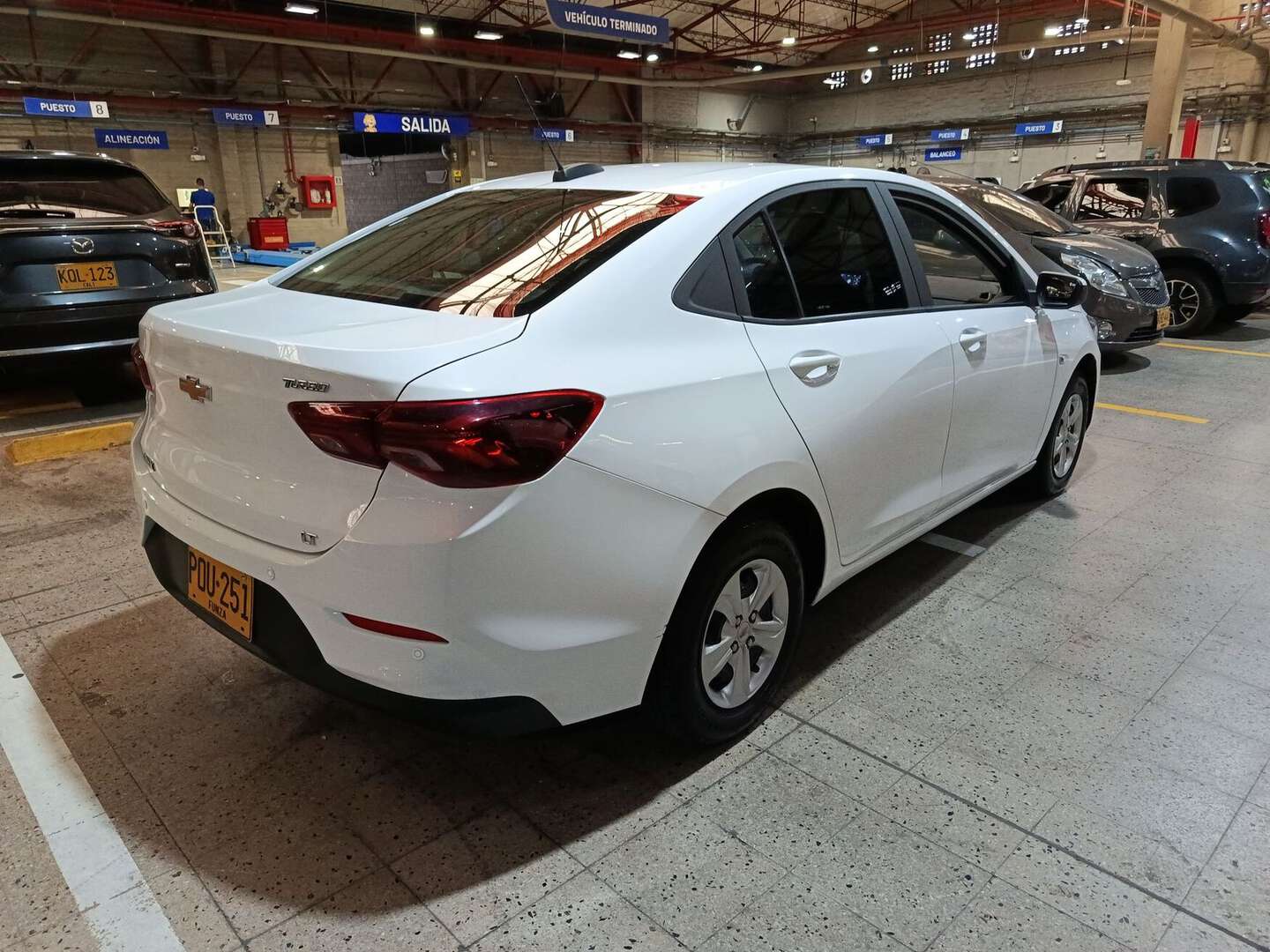 Chevrolet - Onix - 2025