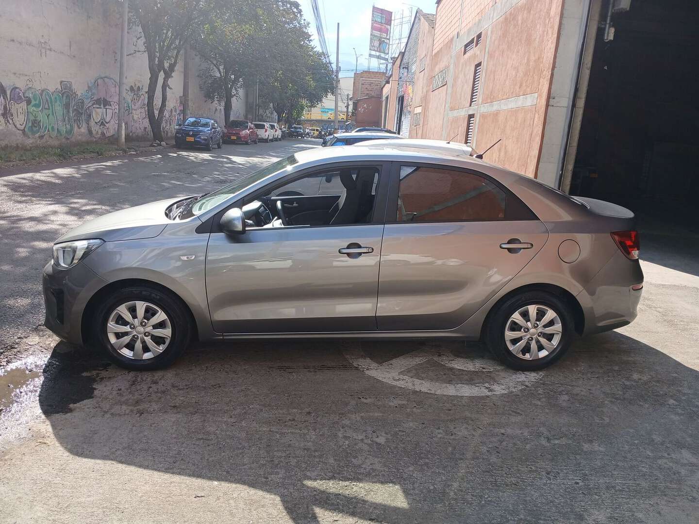 Kia - Soluto - 2025