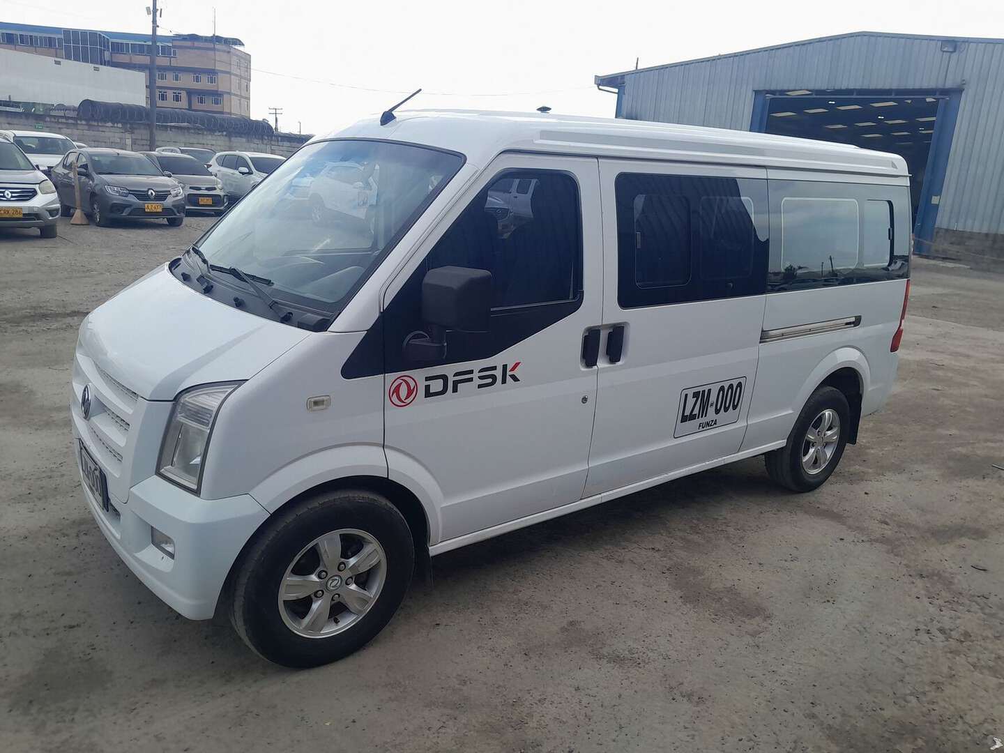 DFSK - C37 - 2024